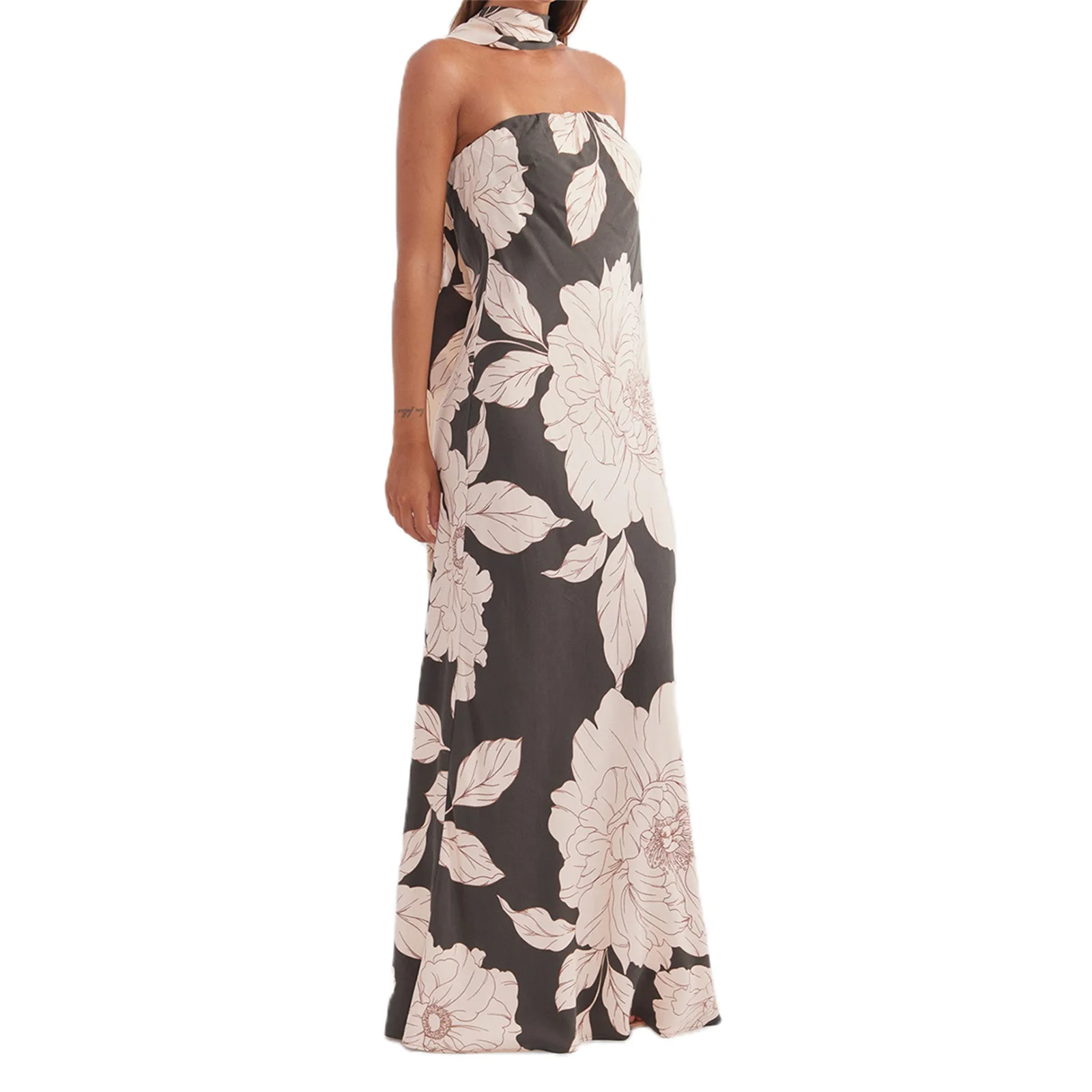 Elegant Off-Shoulder Maxi Dress with Ruffle Detail and Matching Belt for Women Perfect for Summer Parties and Events - Image 6