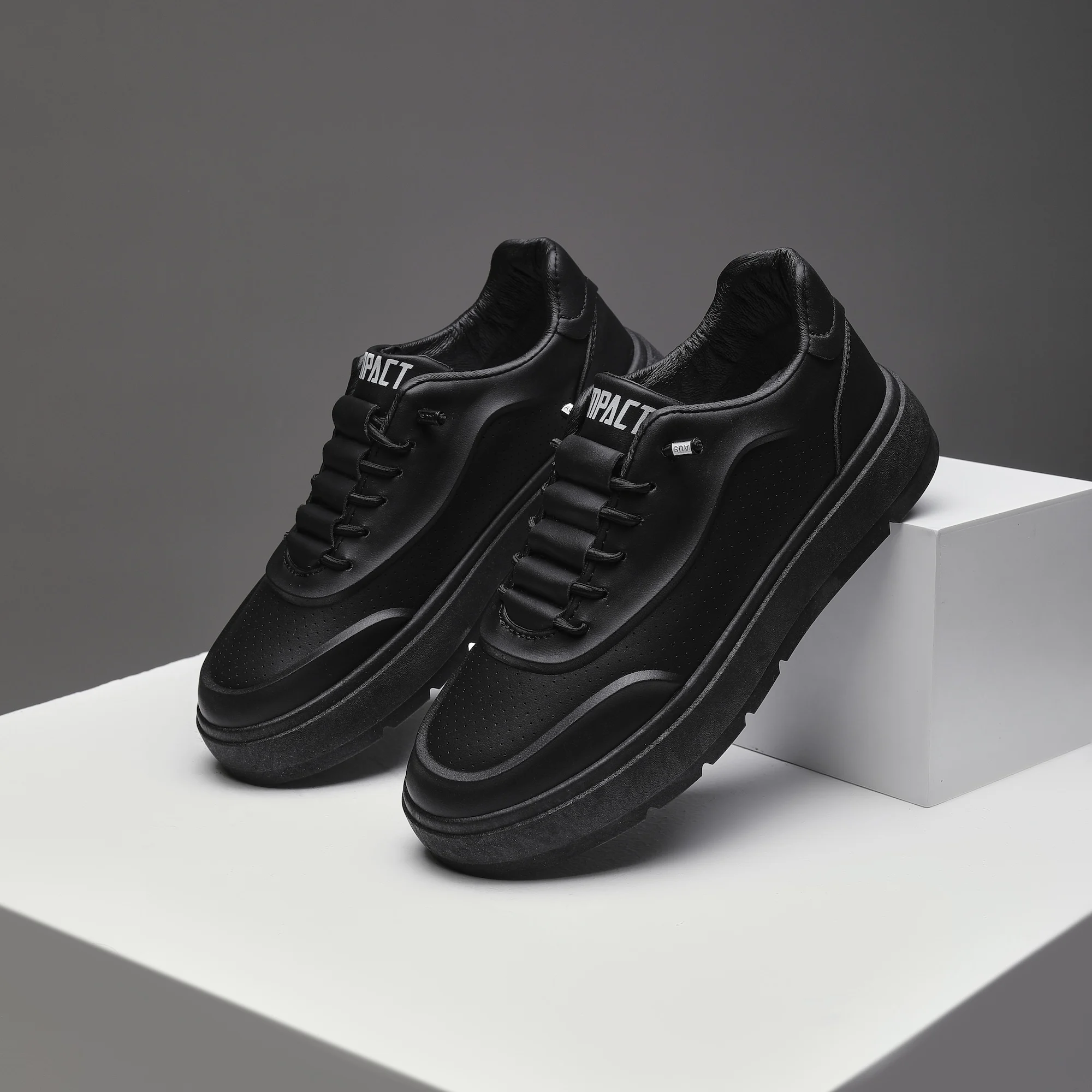 Men's Luxury Vulcanized Sneakers w/Breathable Design, Outdoor Sports Shoes for Gym/Casual & Street Style - Durable Comfort - Image 6